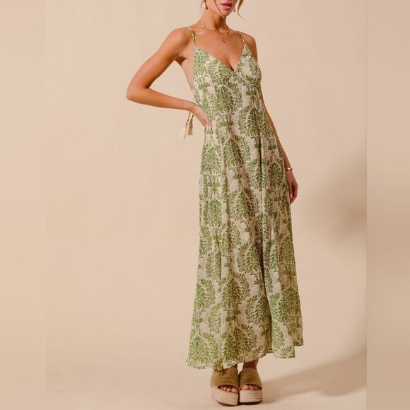 * Last One* Damask Floral Summer Maxi Flowy Dress With Open Back Sage Green XL - Picture 4 of 10